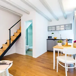 Cozy Montalbano By Irundo Apartment